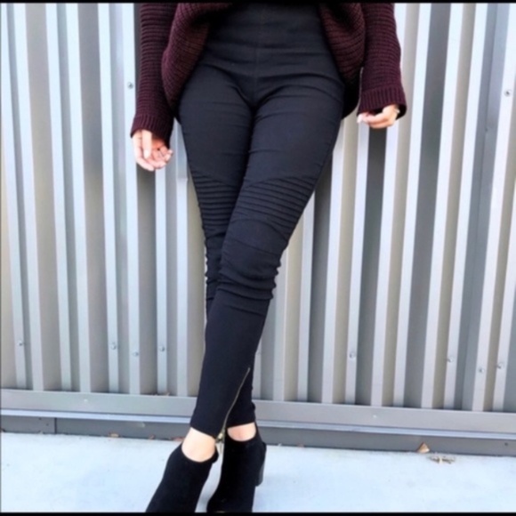 Black Classic Moto Ankle Zipper Pull on Leggings - Picture 2 of 2